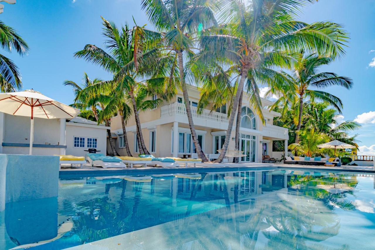 Seaview Oceanfront - With Private Pool *